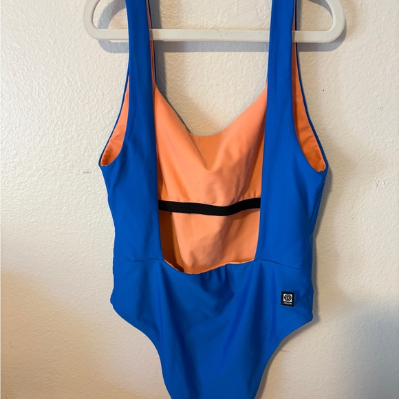 Jolyn Blue Women’s Swim Suit Tank One Piece sz 2 - Picture 3 of 8